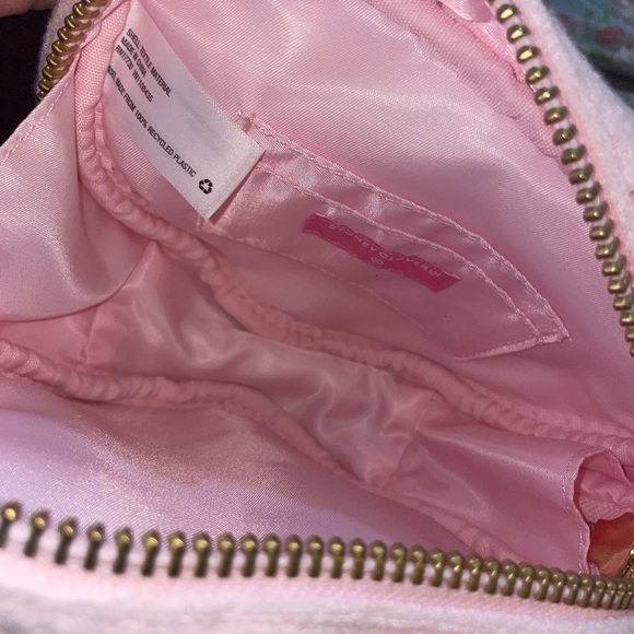 STONEY CLOVER LANE X TARGET HEART PURSE - Picture 2 of 3